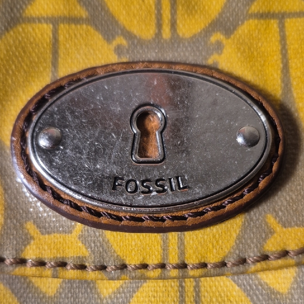 Fossil Mustard and Taupe Crossbody Bag - Picture 13 of 15
